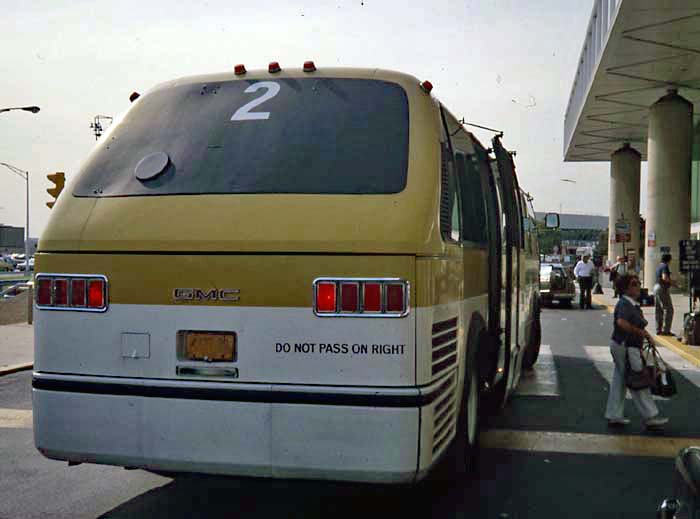 Hertz New York JFK GMC RTS 2